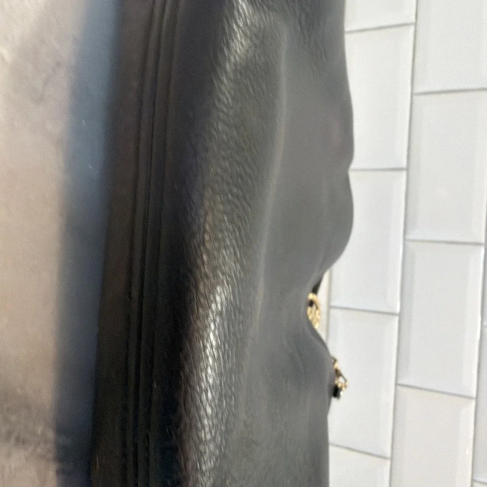 Michael Kors Black Jet Set Leather Multi Pocket Tote With Matching‎ Wallet